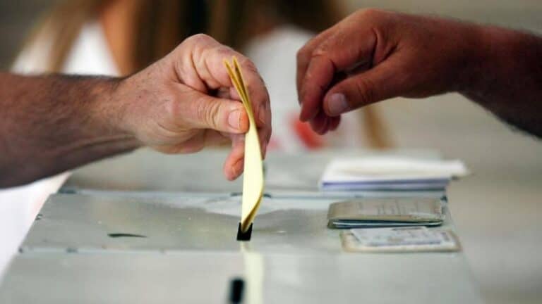 "Políticos não ajudam a encantar as Eleições Europeias"