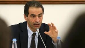 Criadas condições de contrato para 7 mil investigadores