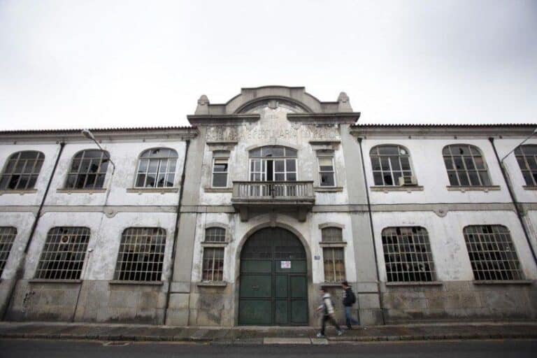 Alienação da Confiança foi tema no Praça do Município