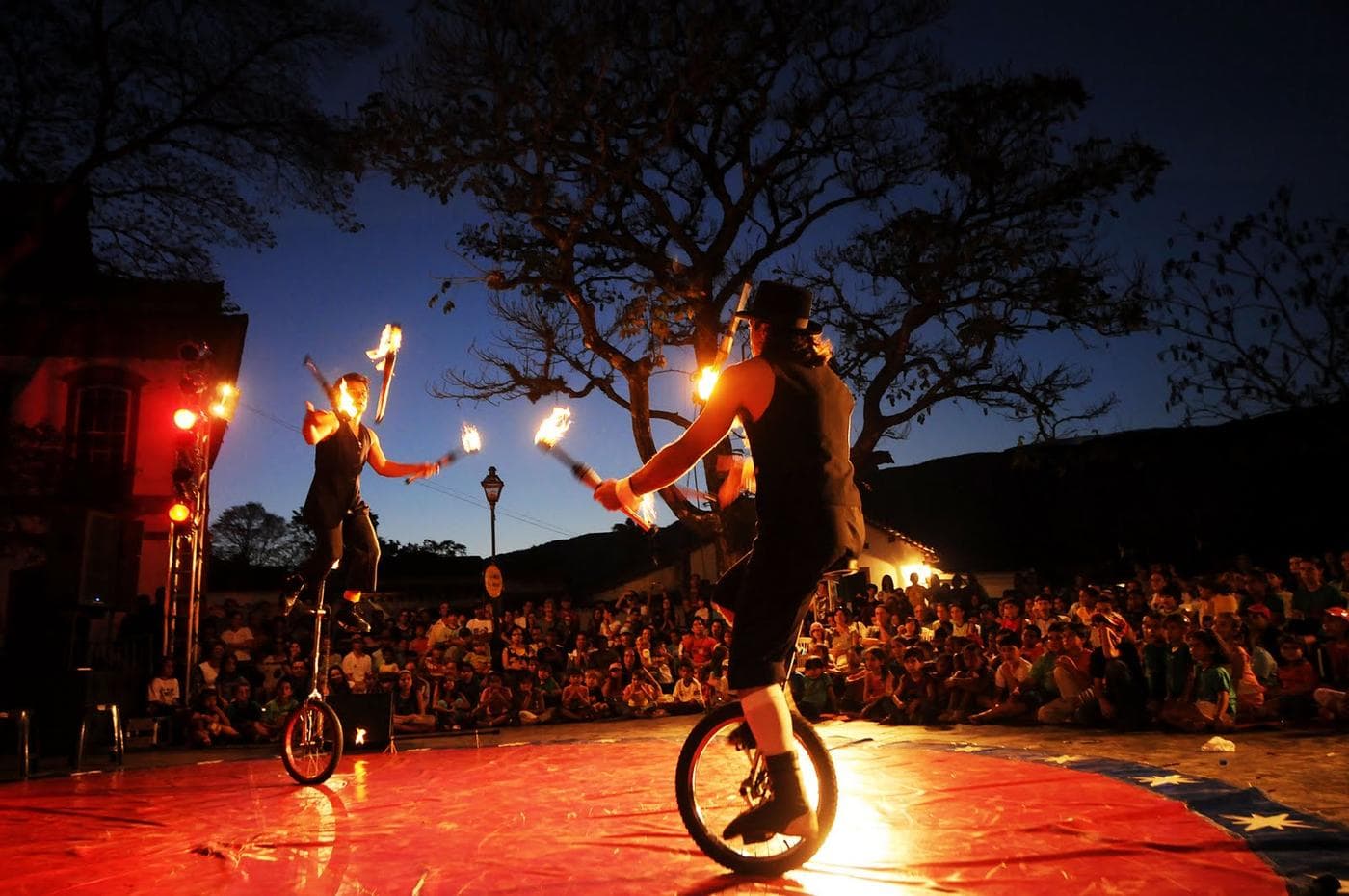 Vaudeville Rendez-Vous: o circo que ajuda a unir territórios