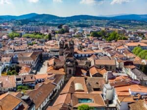 Braga integra redes URBACT para potenciar turismo e erradicar sem-abrigo