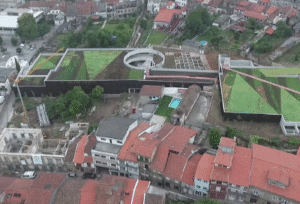 Parque de Camões vai inaugurar no sábado... mas pode não estar a funcionar