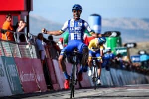 Volta a Portugal. João Rodrigues vence na chegada à Torre