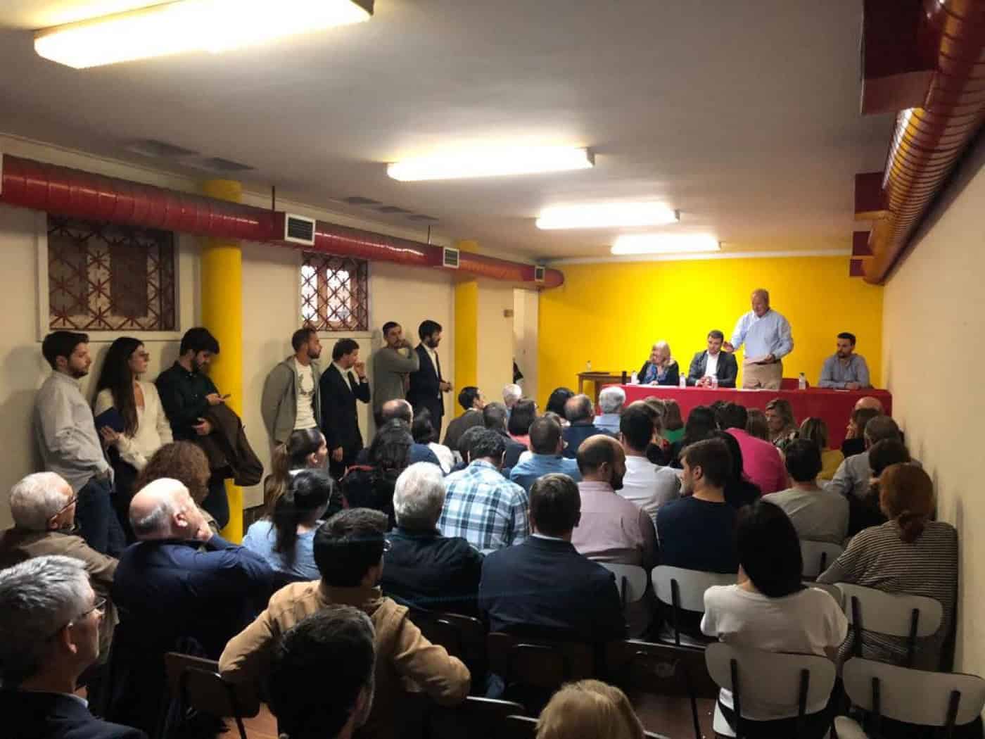 "É uma lista ferida, mas temos que pensar na unidade do PS" - Artur Feio