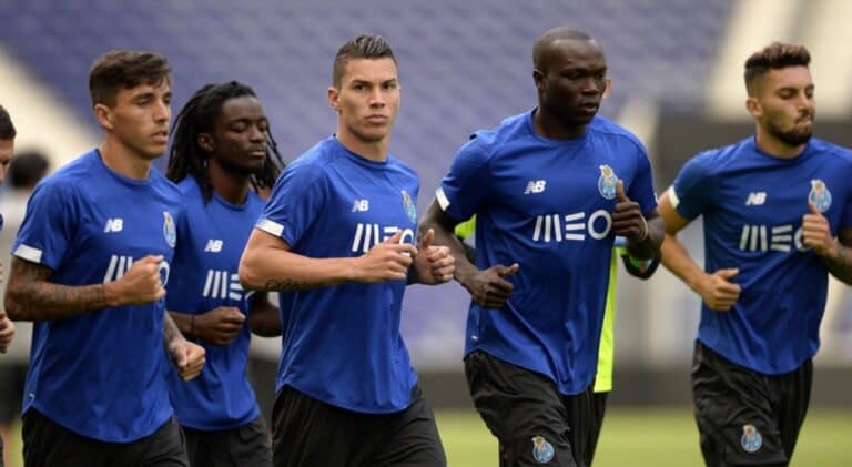 FC Porto só pensa no "play-off" da Liga dos Campeões