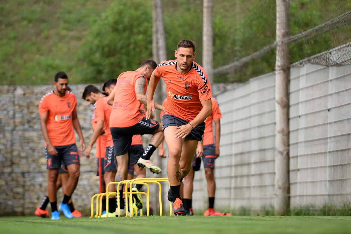 SCB empresta Stojiljkovic ao Boavista