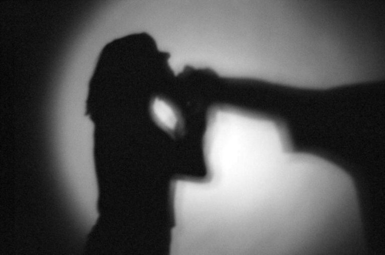 Guia de boas práticas sobre violência doméstica chega às redacções