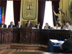 PS e CDU querem redução de IMI já no próximo ano