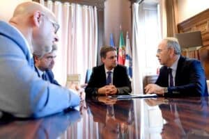 Braga e Santiago de Compostela apostadas em fortalecer ligação