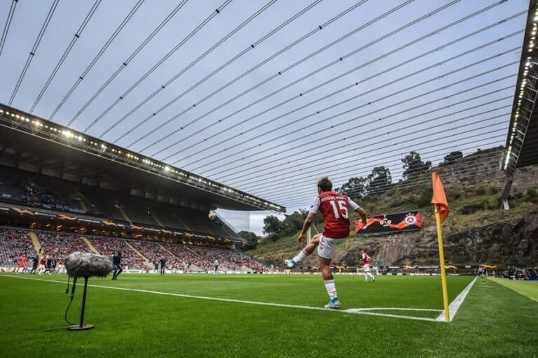SCB empata em casa diante do Slovan Bratislava