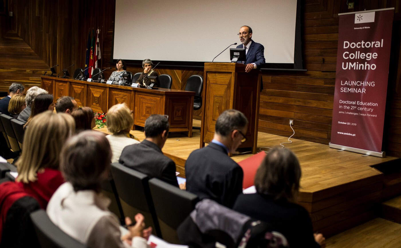 Colégio Doutoral da UMinho: uma porta para a internacionalização