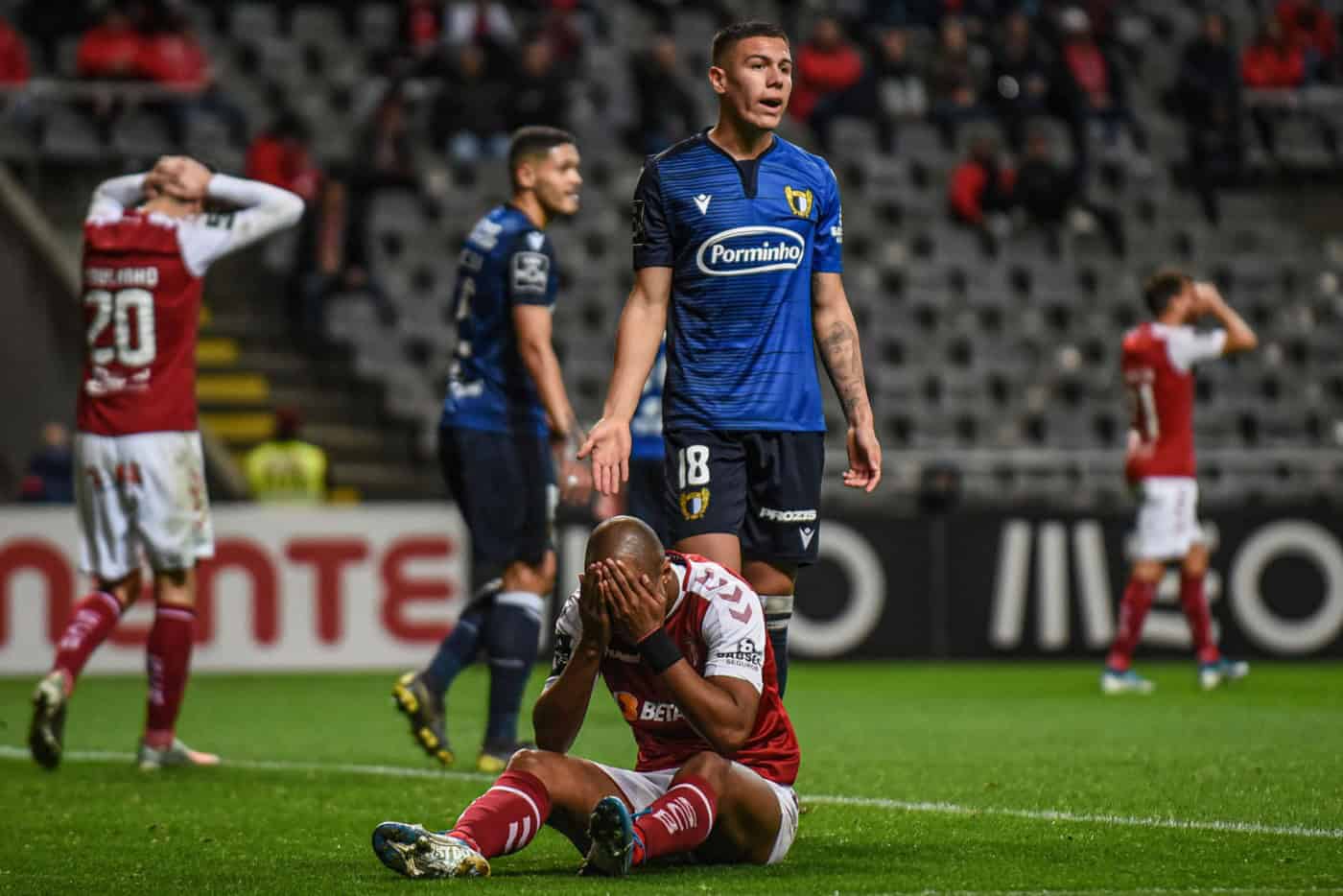 Famalicão 'empata' SCB na tabela