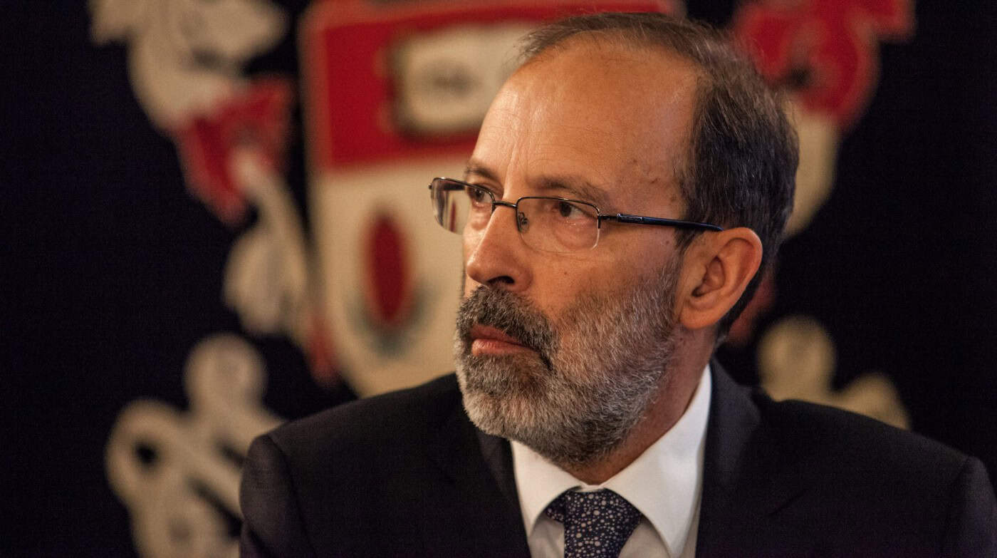 "Reitor conversa com..." regressa a 26 de Novembro