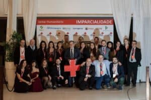 Verba do jantar humanitário da Cruz Vermelha direccionada para nova sede 