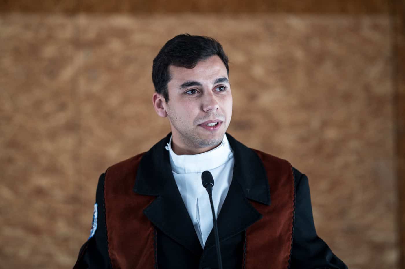 AAUM recusa aprovar corte "drástico" no orçamento dos SASUM em 2020