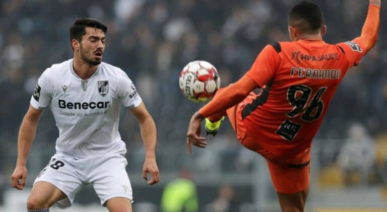 Vitória SC vence e Ivo Vieira pede mais qualidade nos próximos duelos