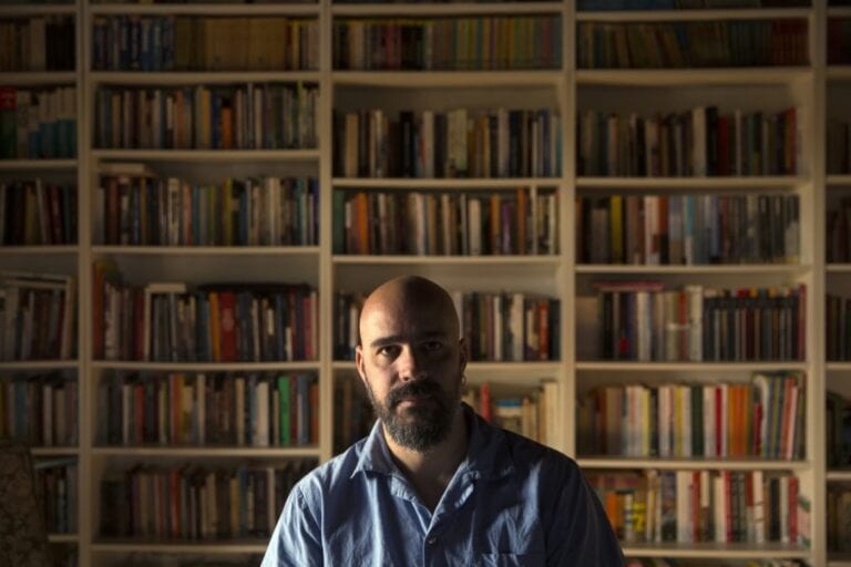 Afonso Cruz recebe Prémio de Literatura Maria Ondina Braga