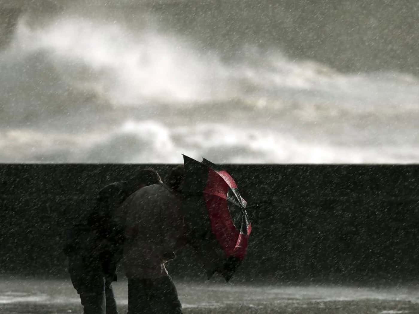 Depressão Elsa vem aí com alerta laranja de mau tempo