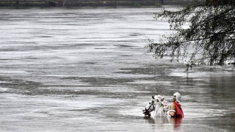 Atenção. Cheias no Rio Lima e comboios condicionados