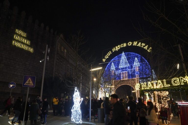 Guimarães cancela programa de animação de rua na Cidade Natal