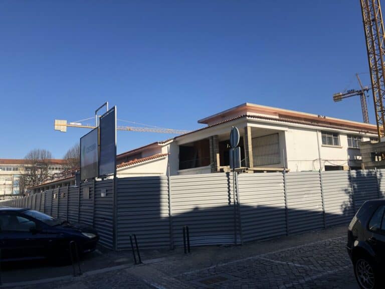 Oposição prevê mais gastos devido ao prolongamento da obra do Mercado