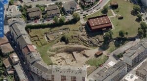 Moradores continuam a reclamar ringue desportivo na Sé