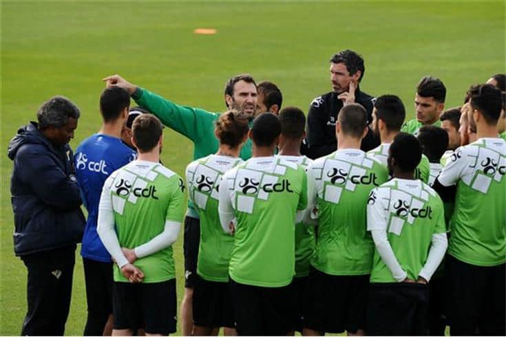 Sérgio Vieira já não é treinador do Moreirense