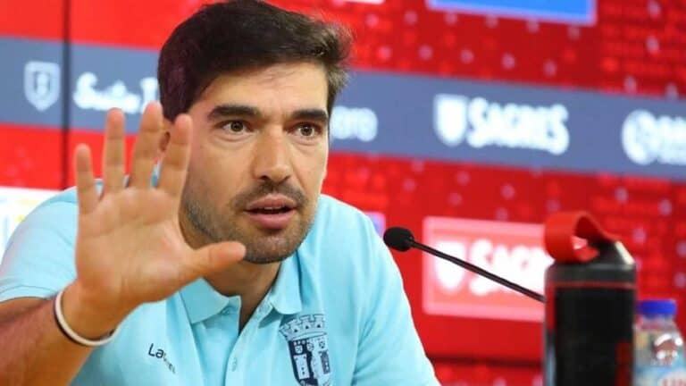 Abel Ferreira quer equipa "enérgica, mas cautelosa"