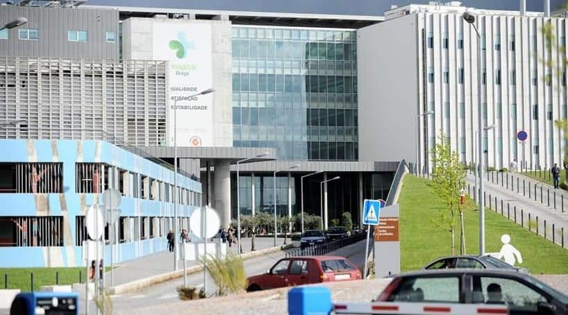 Em Braga, "há quem espere mais de um ano por uma consulta"