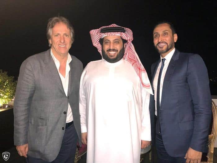 Jorge Jesus assina com o Al-Hilal