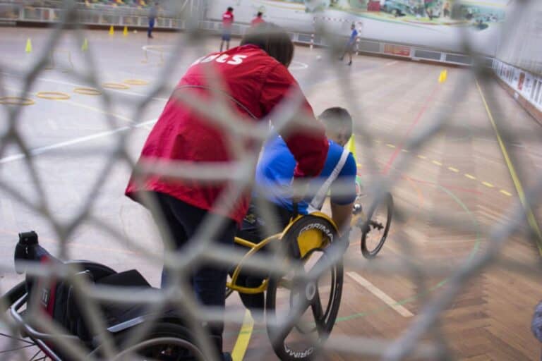 Atletas paralímpicos com bolsas iguais a olímpicos em 2021