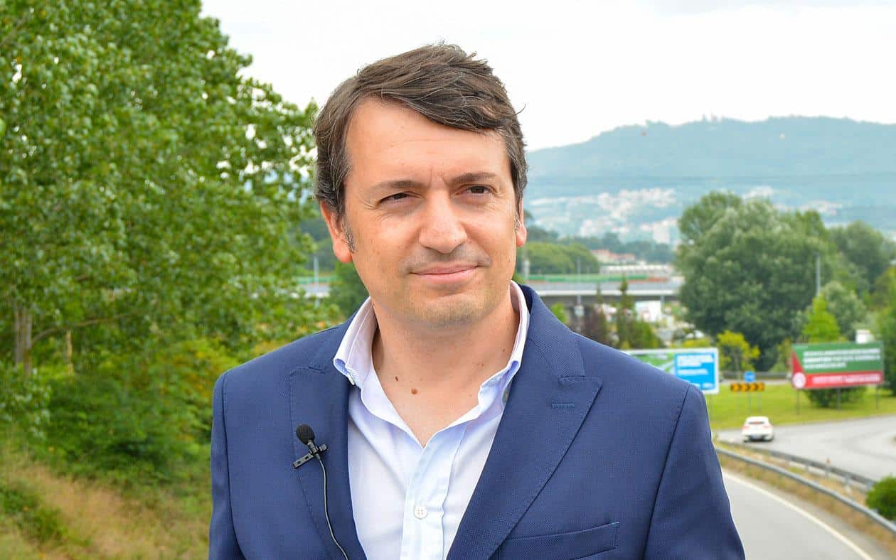 "Guimarães está a perder o comboio dos investimentos" - ACL