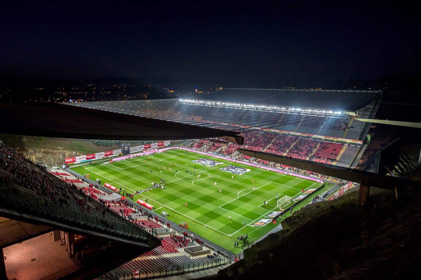 SCB gasta mais de 750 mil euros por ano com o estádio