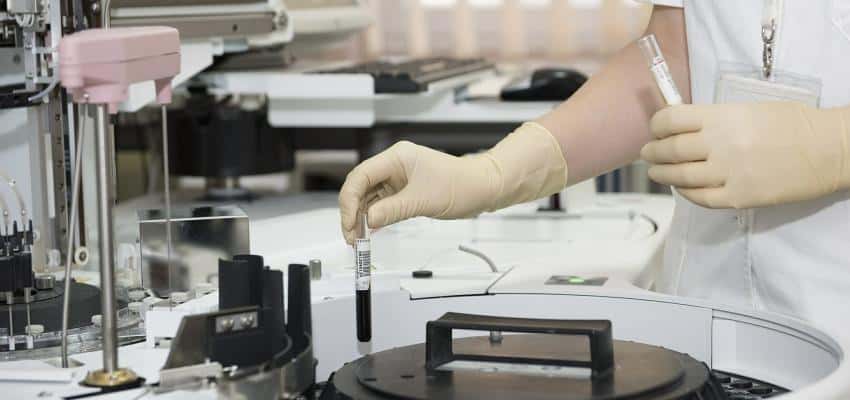 Site da FCT em baixo. Prazo de candidaturas adiado