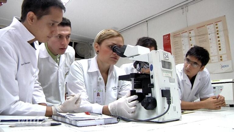 FCT deixa 500 investigadores sem rendimentos