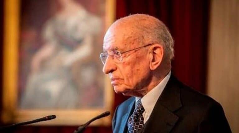 Morreu Rui Alarcão, antigo reitor da Universidade de Coimbra