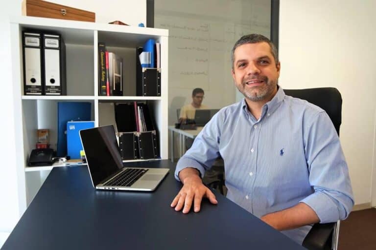 A análise de Denicoli às eleições no Brasil