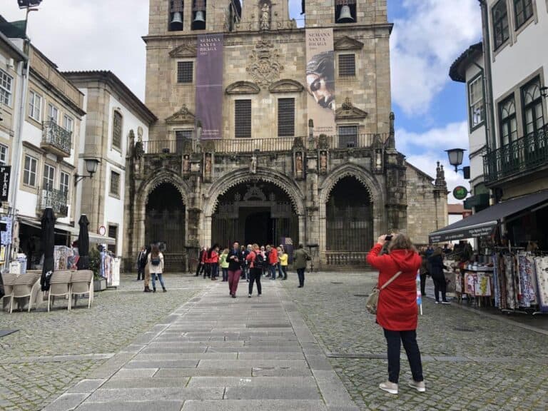 Chuva e combustíveis ainda não afectaram reservas