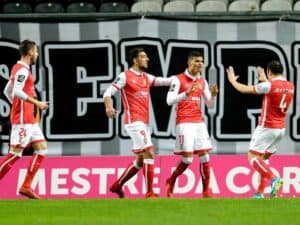 Jogo de loucos no Bessa. SC Braga vence Boavista