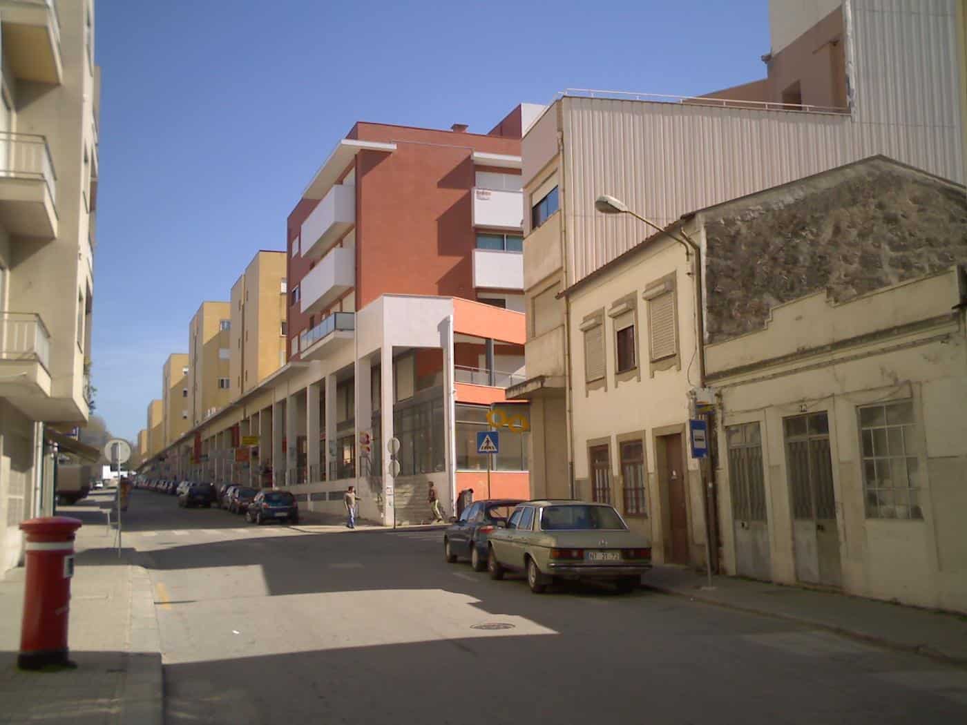 Rua Nova de Santa Cruz: queixas já se fazem ouvir