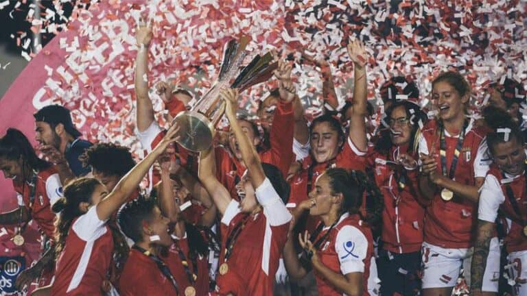 SCB faz história e vence Supertaça de futebol feminino