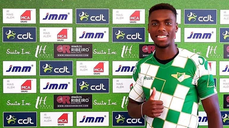 Texeira e Heriberto oficializados no Moreirense