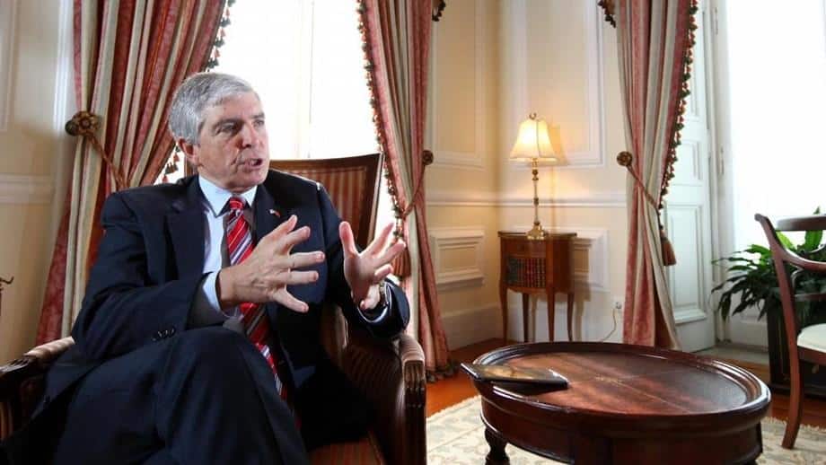 Antigo Embaixador dos EUA em Portugal dá palestra na UMinho