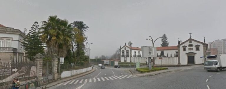 Carros têm de ser desviados do nó de Infias