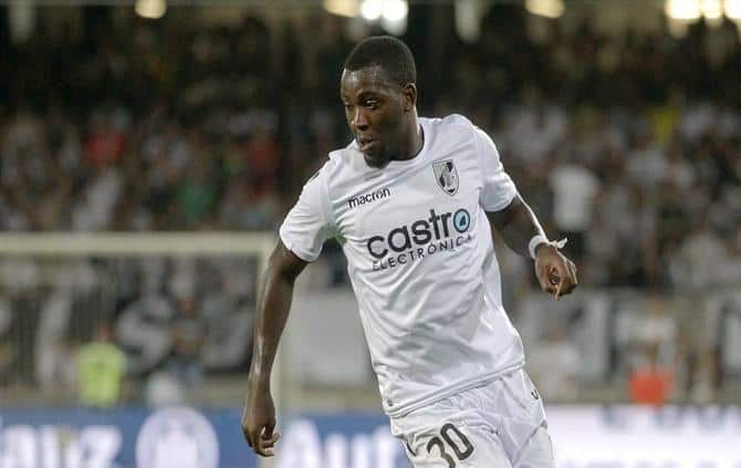 Ola John regressa aos treinos do Vitória SC