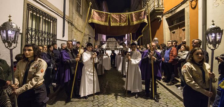 Procissão do "Enterro do Senhor" é a última da Semana Santa