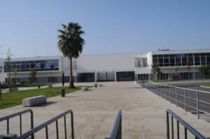 Rio desvaloriza os "contentores" na André Soares