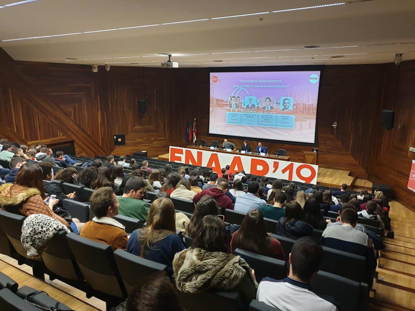 Um independente pode concentrar acção política nos cidadãos