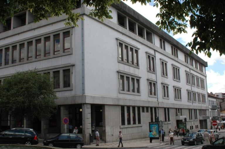 Venda dos antigos CTT de Guimarães é "boa notícia"