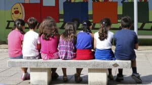 Diálogo "resolve", Tolerância "perdoa" e Paz é "amizade"